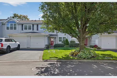 21 Indian Trace, Kings Park, NY 11754 - Photo 1