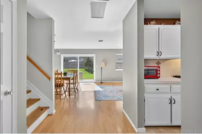 21 Indian Trace, Kings Park, NY 11754 - Photo 6
