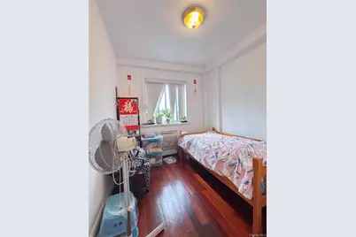 4105 College Point Boulevard #3, Flushing, NY 11355 - Photo 4