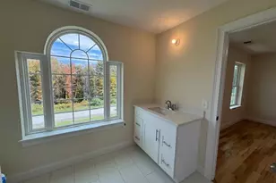 8 Jefferson Ave, New Windsor, NY 12553 - Photo 24