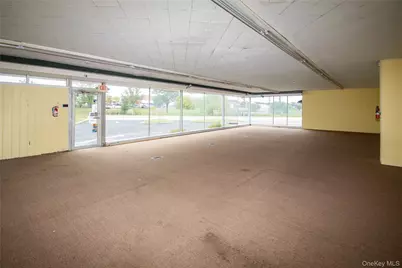 27 Maltese Drive, Middletown, NY 10940 - Photo 8