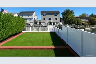 243A Sportsmans Avenue, Freeport, NY 11520 - Photo 18