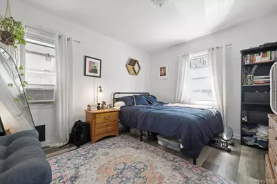 370 E Broadway, Long Beach, NY 11561 - Photo 12