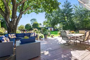 48 Cedar Rd, East Northport, NY 11731 - Photo 34