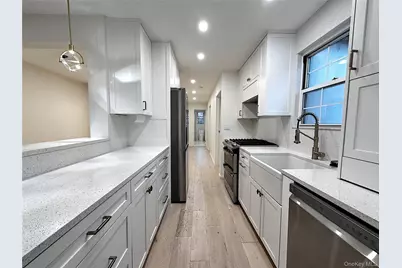 5 Campus Place #2B, Scarsdale, NY 10583 - Photo 4