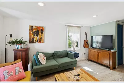 1 Leo Street, Patchogue, NY 11772 - Photo 12