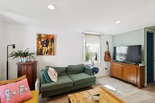 1 Leo St, Patchogue, NY 11772 - Photo 12