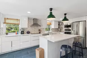 1 Leo St, Patchogue, NY 11772 - Photo 4