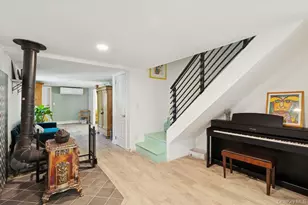 1 Leo St, Patchogue, NY 11772 - Photo 20