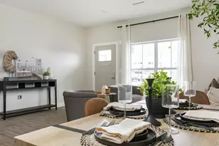 7 Hudson W Dr, Marlboro, NY 12542 - Photo 2