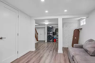 5636 213th Street, Bayside, NY 11364 - Photo 24