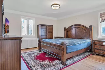 5636 213th Street, Bayside, NY 11364 - Photo 38