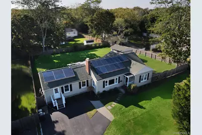 276 Bay Avenue, Patchogue, NY 11772 - Photo 4