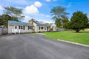 276 Bay Ave, Patchogue, NY 11772 - Photo 2