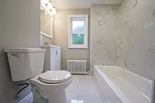 132 Duncan Rd, Hempstead, NY 11550 - Photo 20