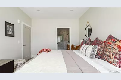 6 Hudson West Drive #607, Marlboro, NY 12542 - Photo 2
