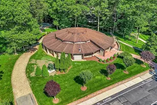 412B Weymouth Ct, Ridge, NY 11961 - Photo 22