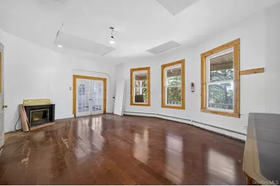 37 Little Road, Wurtsboro, NY 12790 - Photo 4