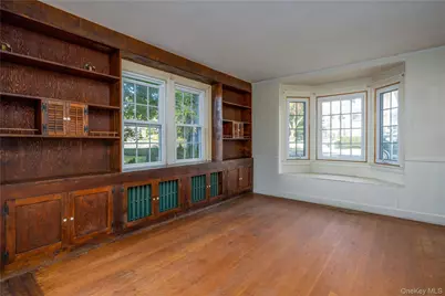 63 Berkshire Road, Yonkers, NY 10710 - Photo 8