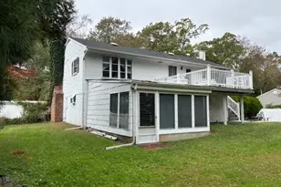 59 Edgewood Ave, Oakdale, NY 11769 - Photo 16