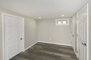 2499 Third Ave, East Meadow, NY 11554 - Photo 20