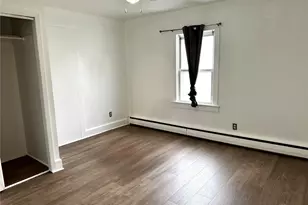 1573 9th St, West Babylon, NY 11704 - Photo 10