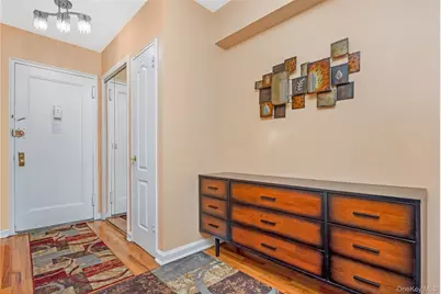 26-25 Union Street #3E, Flushing, NY 11354 - Photo 6