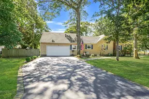 50 Head of the Neck Rd, Bellport, NY 11713 - Photo 2