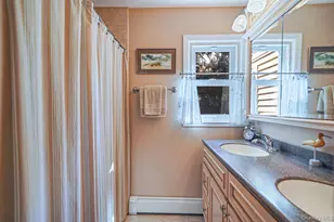 50 Head of the Neck Rd, Bellport, NY 11713 - Photo 16