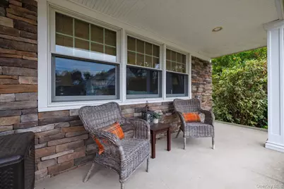 10 Princeton Street, Rockville Centre, NY 11570 - Photo 6
