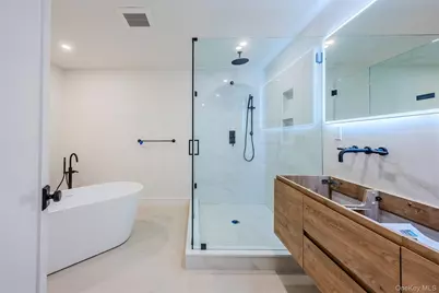 29 Seward Drive, Dix Hills, NY 11746 - Photo 38