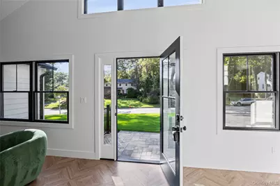 29 Seward Drive, Dix Hills, NY 11746 - Photo 12