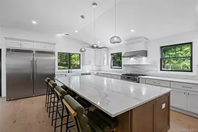 29 Seward Drive, Dix Hills, NY 11746 - Photo 22