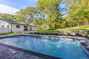 29 Seward Dr, Dix Hills, NY 11746 - Photo 4