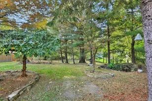 10 Benton Rd, Poughkeepsie, NY 12603 - Photo 34