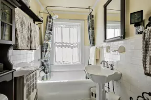 126 Cove Rd, Oyster Bay, NY 11771 - Photo 38