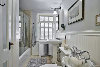 126 Cove Road, Oyster Bay, NY 11771 - Photo 30