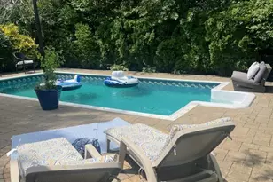 453 Andrews Rd, Mineola, NY 11501 - Photo 18