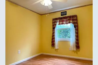 164 Rinaldi Boulevard #B, Poughkeepsie, NY 12601 - Photo 10