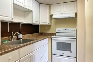 164 Rinaldi Blvd, Poughkeepsie, NY 12601 - Photo 6