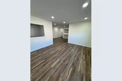 2449I Union Avenue #34A, Islip, NY 11751 - Photo 4