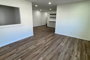 2449I Union Ave, Islip, NY 11751 - Photo 4