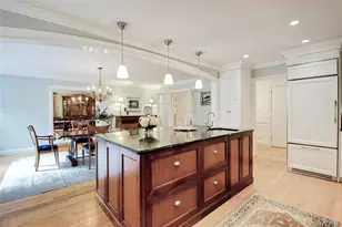 4 Kimson Ct, Manhasset, NY 11030 - Photo 10