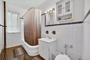 219 Bronx River Rd, Yonkers, NY 10704 - Photo 24