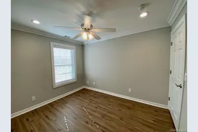 1301 Vista View Drive #1301, Farmingville, NY 11738 - Photo 8