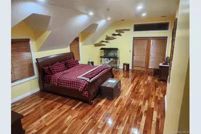 280 Bayview Avenue, Patchogue, NY 11772 - Photo 12