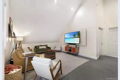 557 Oregon Trail, Walker Valley, NY 12566 - Photo 44