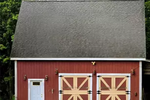 557 Oregon Trail, Walker Valley, NY 12566 - Photo 38