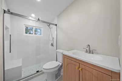 78 Phelps Lane, North Babylon, NY 11703 - Photo 10