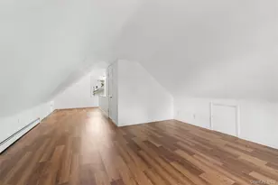 15 Poncho Dr, Mastic, NY 11950 - Photo 16